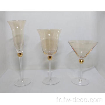 verres à cocktails de couleur martini en verre avec de l&#39;or